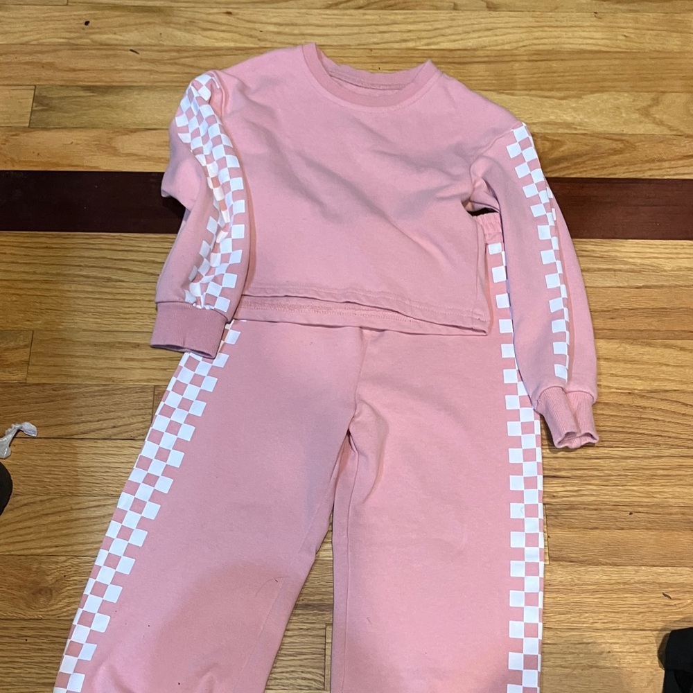 Amazon Essentials Kids Pink Matching Set